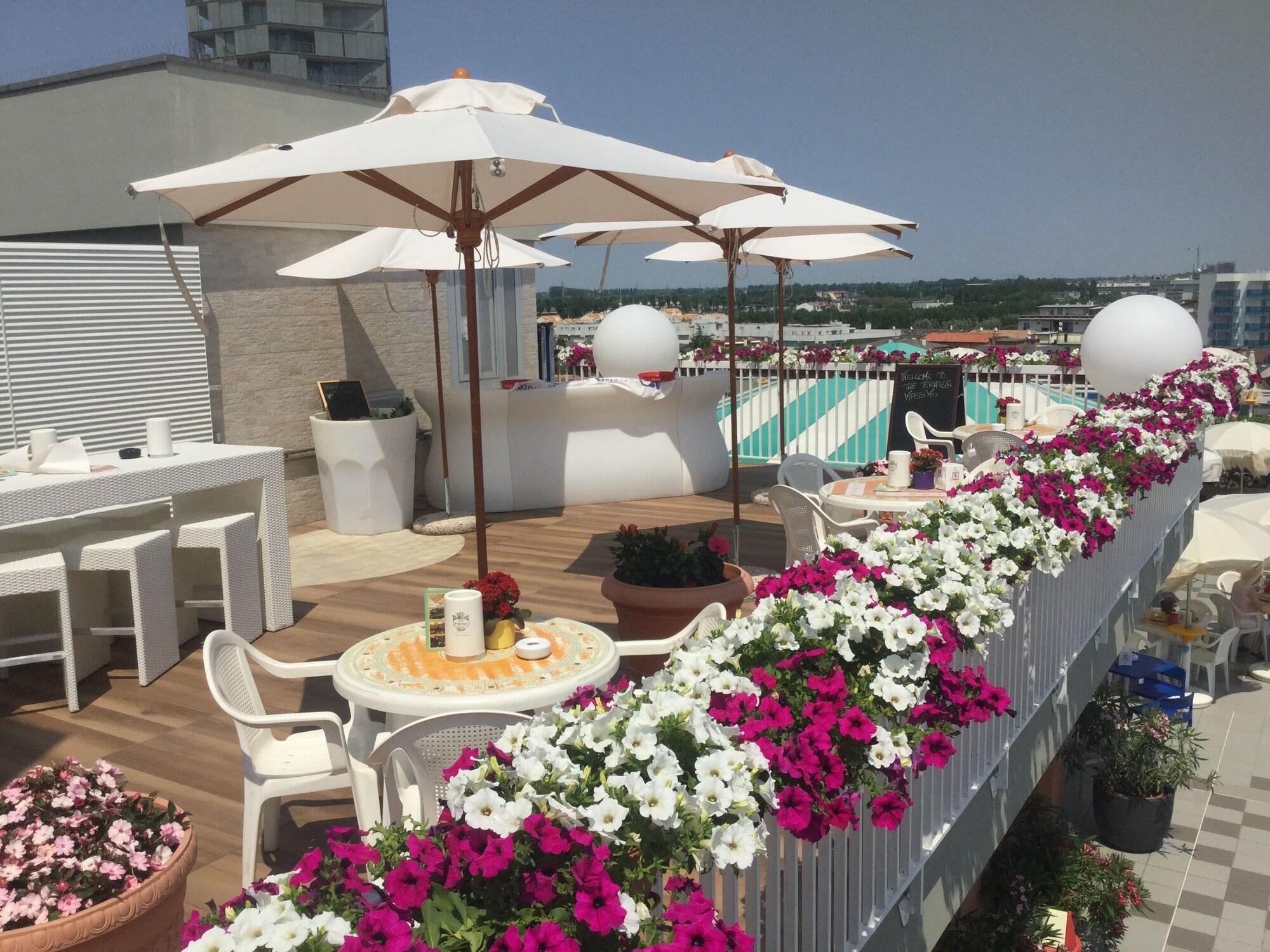 Hotel Principe Palace Lido di Jesolo Ngoại thất bức ảnh