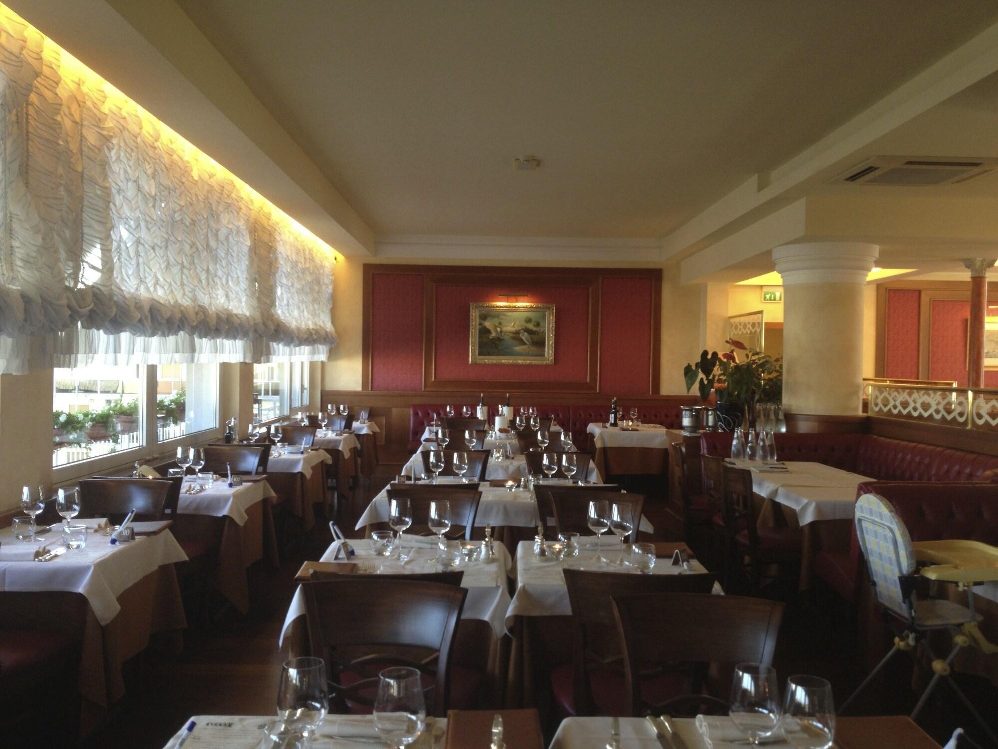 Hotel Principe Palace Lido di Jesolo Ngoại thất bức ảnh