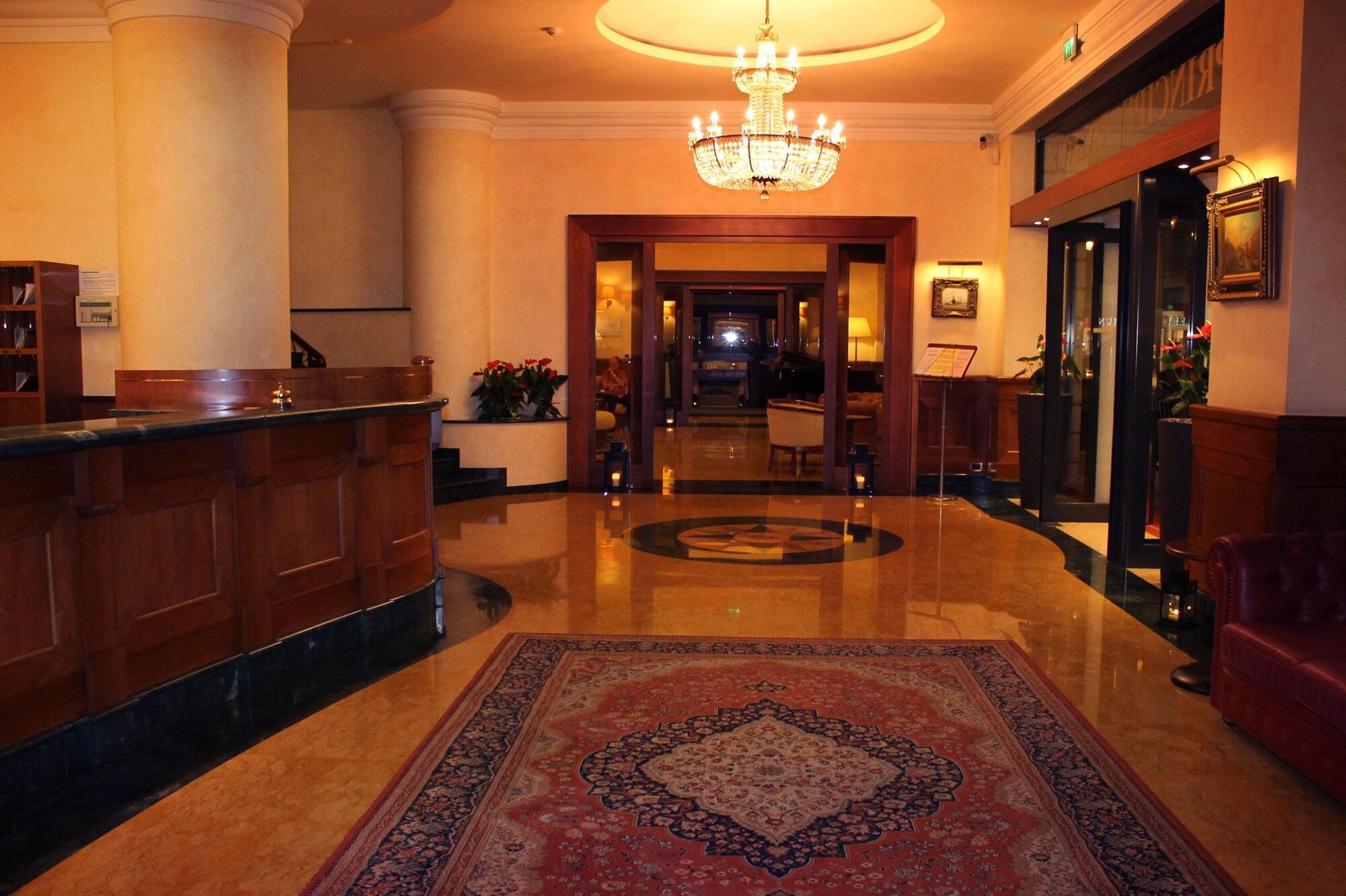 Hotel Principe Palace Lido di Jesolo Ngoại thất bức ảnh